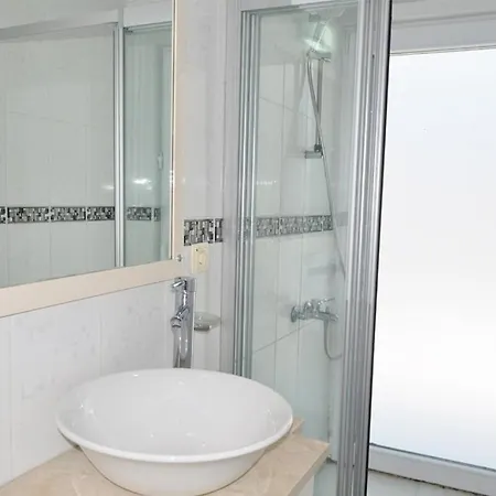 Valley 9 Βίλα Φετιγιέ